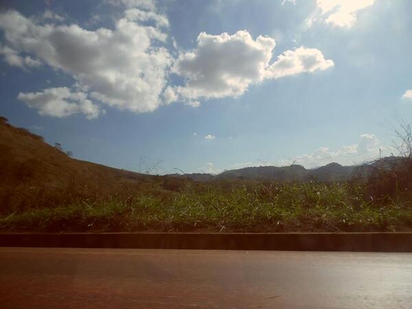 gabriellelimaD2's tweet image. fotografa :) ( talvez eu chegue lá )