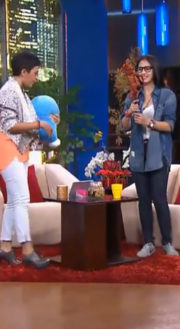 pevitaofficialB's tweet image. ini itu pas tantangan untuk pev #pevpearce #SarahSechan_NET #netmediatama  cc : @pevitaofficial