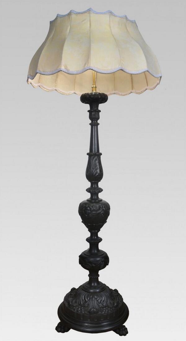 Shack_Antiques's tweet photo. Shackladys Antiques - Large carved standard lamp circa 1880 http://t.co/njNSEiHDJ6 #lamp http://t.co/If51rAdLav