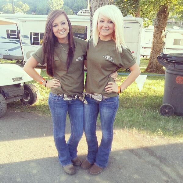 Briiaannaa_xoxo's tweet photo. Beautiful twin @Andweaa_ http://t.co/HzNPaCcqZ3