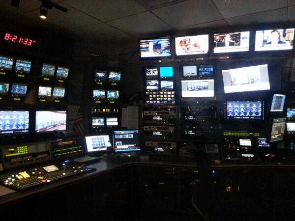 android_tools's tweet image. Control room at NASDAQ #ARM