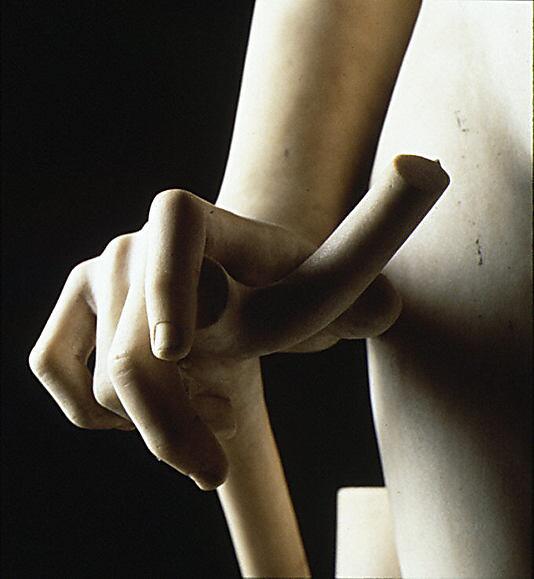 It´s mostly damaged in its extremities - in the trunk of the Tree of Knowledge, plus Adam’s arms and legs are broken.