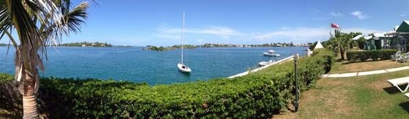 PhilRead's tweet image. What&apos;s wrong w this photo? That I&apos;m standing here checking email. #needtounplug #getoffline