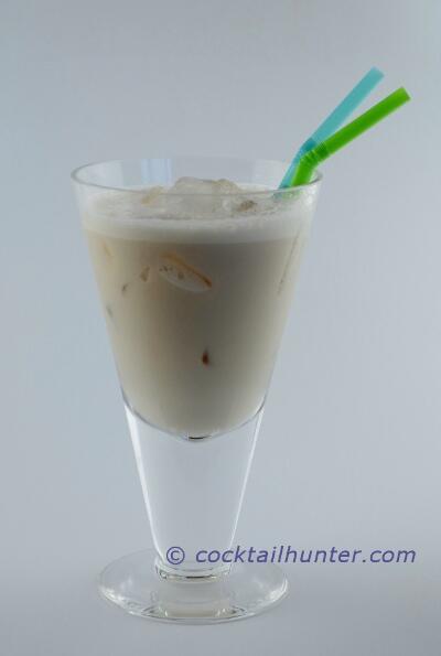 RT <a href="/cocktailhunter/">Cocktail Hunter</a>: #BOURBON COFFEE MILK PUNCH -Moo..has never tasted sooo.good! tinyurl.com/lumx77h