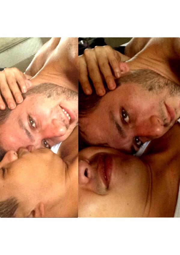 chefteron's tweet photo. I get already my gift... Thank you.. My man!!!Happy together.. =))) http://t.co/1J36oCZNMw