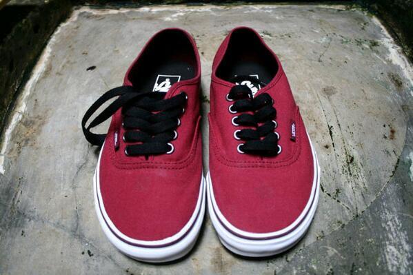 vans maroon original