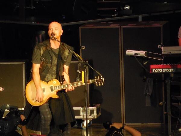 ArielleTubbs's tweet image. Rockin out! @thescript @TheScript_Danny #mtvhottestthescript