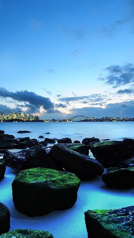 marcossalvans's tweet photo. "@ThatsEarth: Sydney is just so beautiful. http://t.co/tcFKPFxfVj" @jmartitorrent