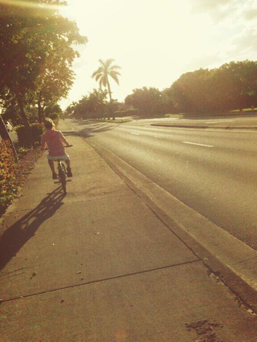 These bike rides are killing meeee @omgitsjennyy http://t.co/9JZdZjQPqq<a class="tags" target="_blank" title="On Twitter" href="/?out=eyJ0eXAiOiJKV1QiLCJhbGciOiJIUzUxMiJ9.eyJpYXQiOjE3MjYwOTU3NTEsImlzcyI6InR3cG9ybnN0YXJzLmNvbSIsIm5iZiI6MTcyNjA5NTc1MSwiZXhwIjoxNzU3NjMxNzUxLCJyZWRpcmVjdF91cmwiOiJodHRwczovL3R3aXR0ZXIuY29tL29tZ2l0c2plbm55eSJ9.PAOT6xIrHBKFwp3ar2OFjpvKcJEvgo6f6e926VKI91Z3HlKYyNvhoCQQpxyf5Oiosih-iT6Oy2-vswiiCuiMfA">@omgitsjennyy</a><a href="/tag/peytonmanning"class="tags"><span>#peytonmanning</span></a><a href="/tag/broncos"class="tags"><span>#broncos</span></a><a href="/tag/superbowlsunday"class="tags"><span>#superbowlsunday</span></a><a href="/tag/sup"class="tags"><span>#sup</span></a>