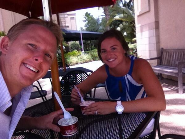 Critter853's tweet photo. Midweek Lunch date with @MereBennett for out L date. Half way through! #ABCdatingchallenge @30dollardate http://t.co/nNY6YfncE9