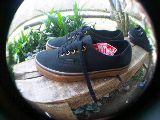 vans original store indonesia