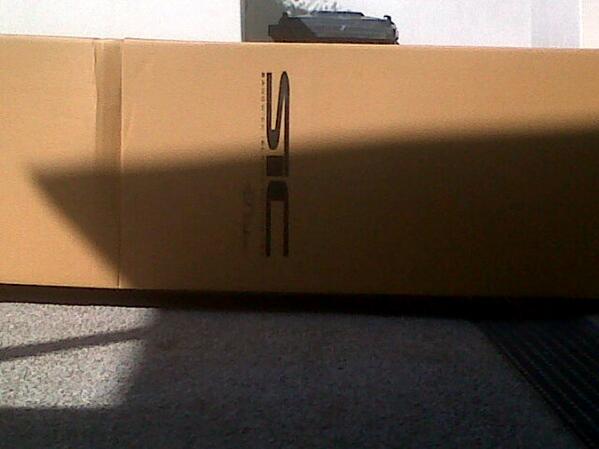 XOTB's tweet photo. They are here #SIC #SUP!!!! http://t.co/UL2qQNYhCG
