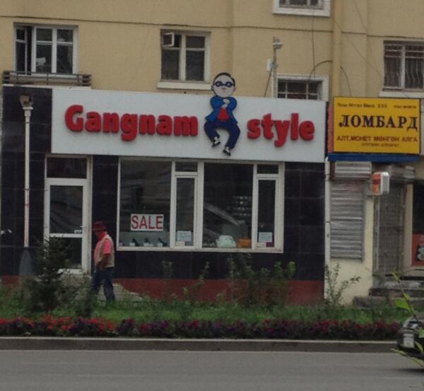 ClareTwemlow's tweet photo. .... now for a spot of shopping in Ulanbataar. http://t.co/r5vKVjWop3