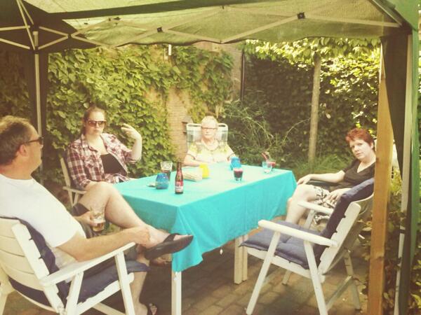 EmielHack's tweet image. Laat de BBQ maar komen:)