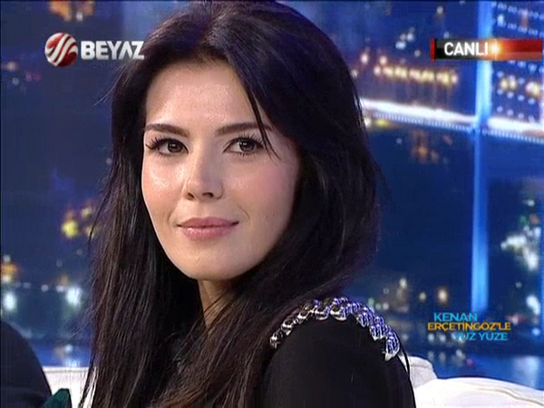 Haticeendil3's tweet photo. http://t.co/bNFrX4YP2f