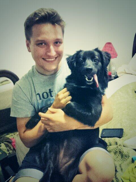 Chelsieboyd's tweet photo. This dog is rotten, you guys. #nohope http://t.co/d8CA6tOBXD