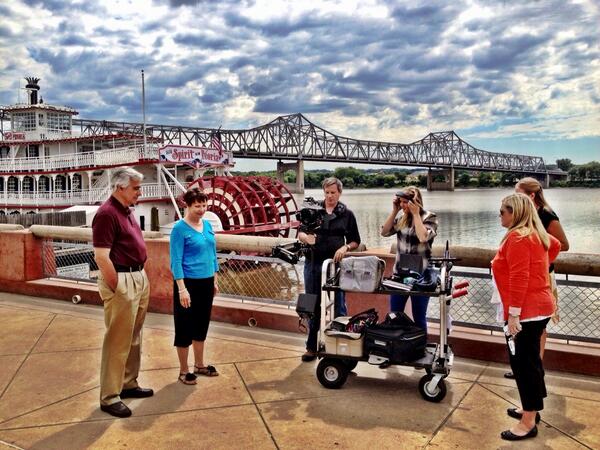 wsmediaworks's tweet photo. Filming for the Illinois Cancer Center today in downtown Peoria! http://t.co/qyZuQe0JoU