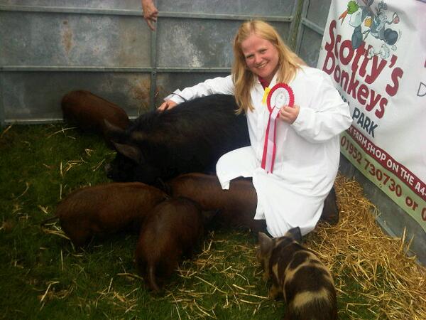 Excellent day <a href="/burwarton_show/">Burwarton Show</a> and we came home with a first place rosette!! Well done Matilda and the piglets :-)