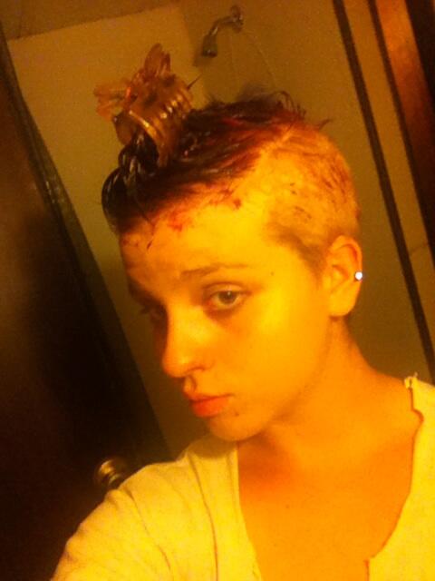 Bell_karis's tweet image. Half way thought :) #differentColor #differentMonth