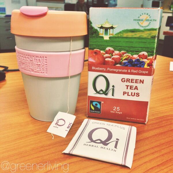 This @QiTeas tastes so good & is super refreshing. #Fairtrade green #tea w/ blueberry, pomegranate & red grape