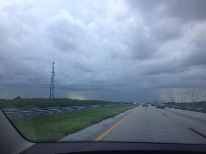 My view: nothing but rain clouds. http://t.co/9BxDF78vV2
