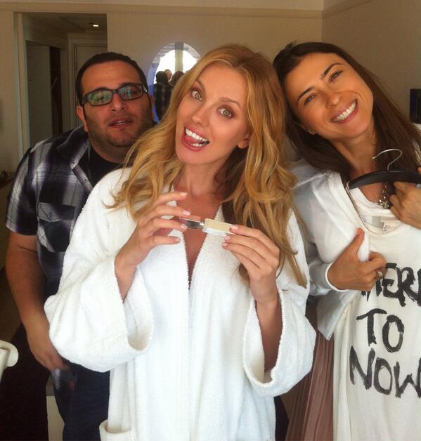 BarPaly's tweet photo. Jet lag + old friends (who happen to be the best glam team ever) + early morning call time = this crazy pic. 😜 http://t.co/nowrEffZko