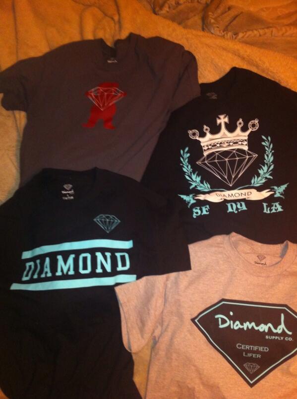 fern_20's tweet photo. This weekends Vegas wardrobe @NickyDiamonds #DiamondLife #Grizzly http://t.co/nsPkvWPDmr