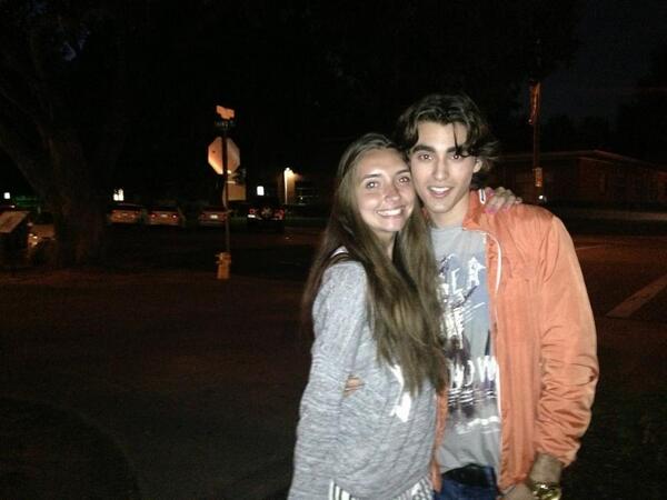 bruna_weichert's tweet image. @BlakeMichael14 it was so fun talking to you! Thanks for coming! #youngactorscamp #randomobject ;) hahahaaha