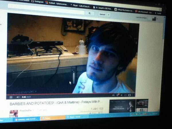 LukeMccormack13's tweet photo. Hey Pewds. Me And My Bro watching your awesome vids ! It's 5 Am Lol but your Pewds so keep going!! http://t.co/ewp0Wzg5mT