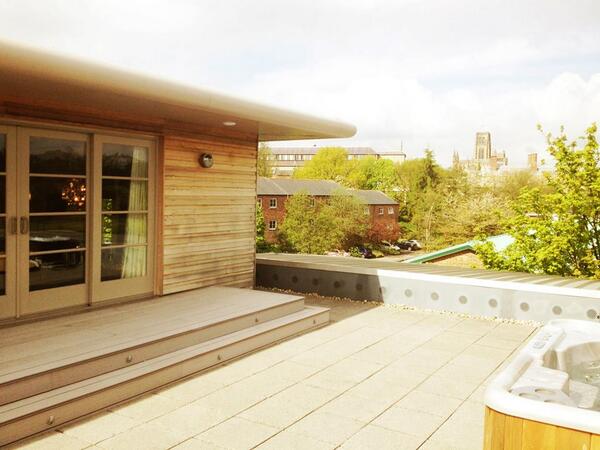 DurhamPenthouse's tweet photo. View to the Cathedral from the penthouse: http://t.co/x7fzifPQCg