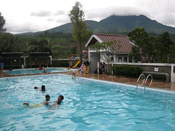 15 Kolam Renang Di Bandung Yang Bagus Dan Recommended
