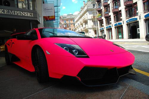 CarSwapMe's tweet photo. girls? do you want this car? http://t.co/g1klSOeSVP