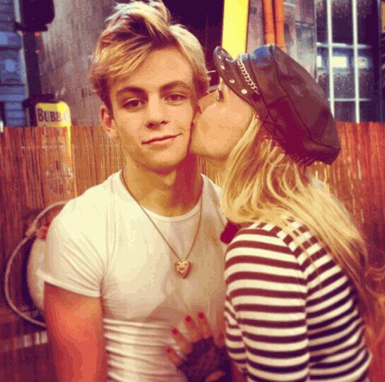 He will marry me! He just doesn't know yet! Ilyy