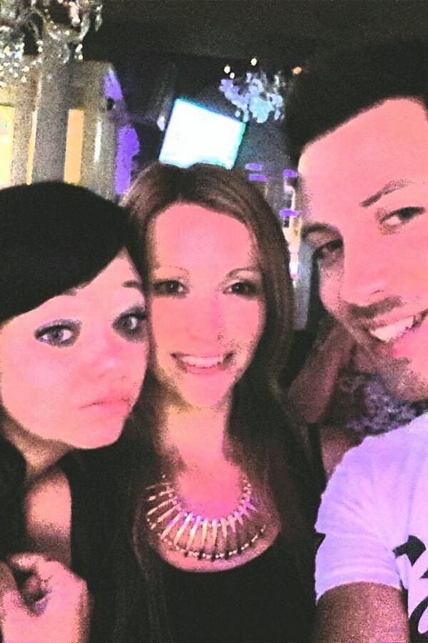 linzglow's tweet photo. @NatalieLilley83 this time last week.... http://t.co/VPiSk5DmCM