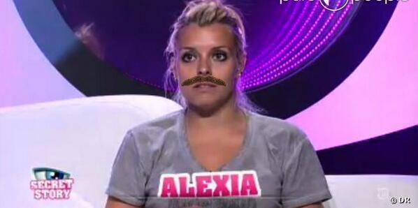 SecretStory7__'s tweet photo. Je pensais qu’Alexia était portugaise aussi… si vous voyez ce que je veux dire…  #SS7 http://t.co/DXHcVzMXPt