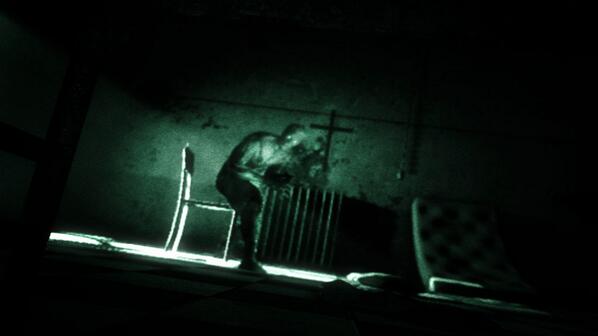 playgamertation's tweet image. Outlast Terror de supervivencia en su aspecto más aterrador... ¡Investiga el interior del asilo Mount Massive