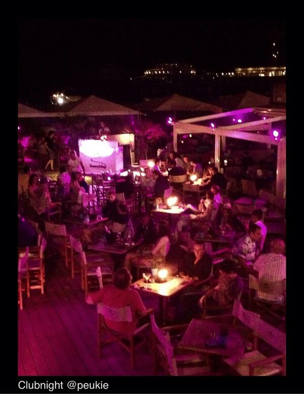 Peukiebeachclub tweet picture