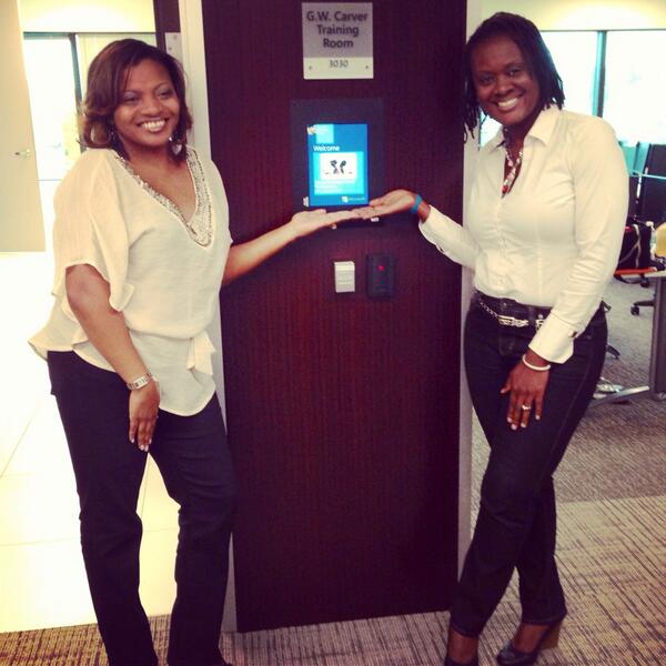 SistersCode's tweet image. End of Day 1 and the ladies are excited about tomorrow!  Learning to code and transforming lives! #sisterscode