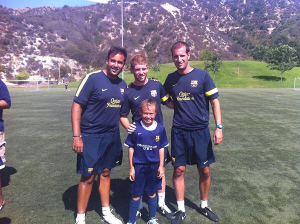 ef002014's tweet image. CONGRATULATIONS FROM BABA AND PAPA !!!