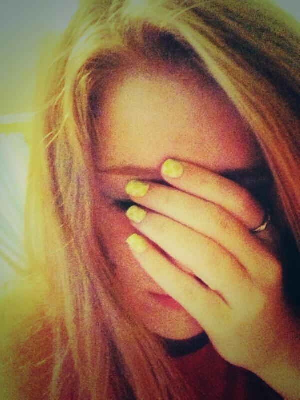 cnscandy21's tweet image. The best medchince is to pray. #pray #without #ceasing