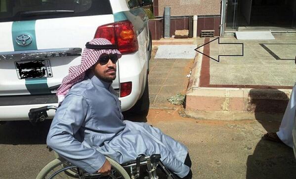 Naif_fun's tweet photo. حسبي الله ونعم الوكيل 
هذا المفروض الحين يعاقب المخالفين وهو اللي واقف بمواقفهم ! http://t.co/jcdKFLQ9lg
