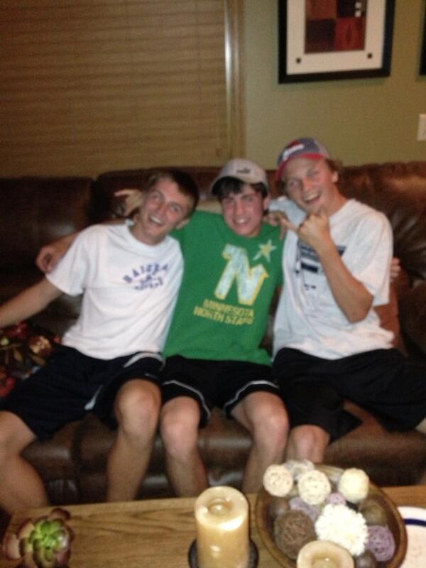 Blake_berg24's tweet image. #lineys