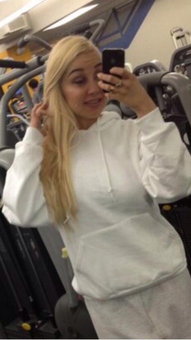 Watch im baby's leaked NSFW photo on TwXstars