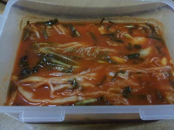 Crystal271962's tweet photo. Already tried kimchi..first time ever..and guess what it taste like heaven... http://t.co/HEbqtaRRrZ