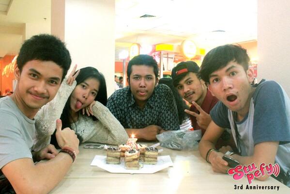 Sederhana tapi bermakna #3rdAnniversary