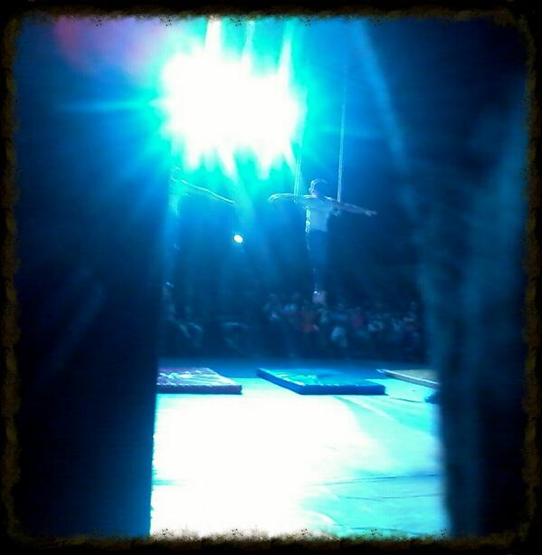 Sandii_Gaob's tweet image. Bieeen bieeen!! #Circopolis fue una bonita experiencia, detras y dentro del escenario ... #Agradecida &amp;lt;3