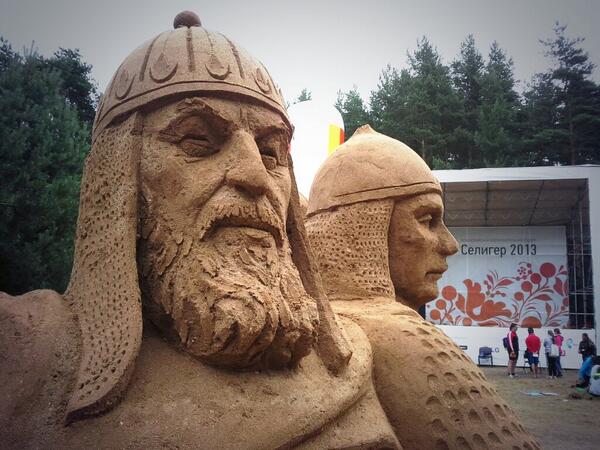 RuPol555's tweet photo. Красота, да и только! #Селигер #Селигер2013 #Seliger2013 #ГражданскийФорум http://t.co/yN0pFYb7c1