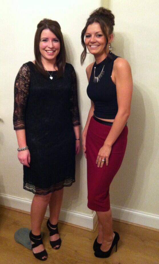 SusanFindlay's tweet photo. @ElaAllan lol wtf is going on with the hat ☺ good times though! xx http://t.co/ZHamjh0hvx
