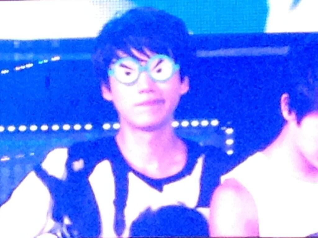 BQwV1A3CIAEgWuv.jpg:large