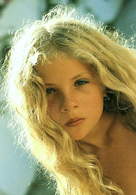 eva ionesco photos